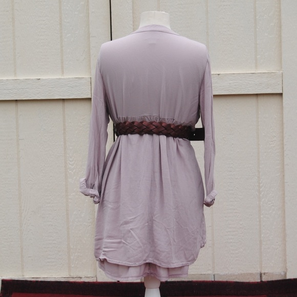 Lavender V-neck Long Sleeve Tunic - Picture 2 of 4